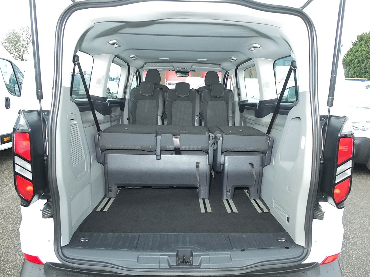 Used Ford Tourneo Custom 2024 for sale - 77662141: Photo 20