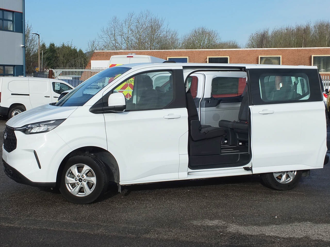 Used Ford Tourneo Custom 2024 for sale - 77662141: Photo 5