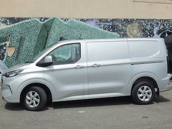 Used Ford Transit Custom 2024 for sale - 79331798: Photo