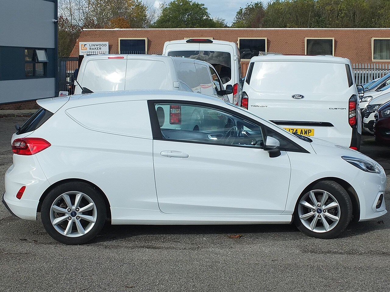 Used Ford Fiesta 2019 for sale - 76614774: Photo 24