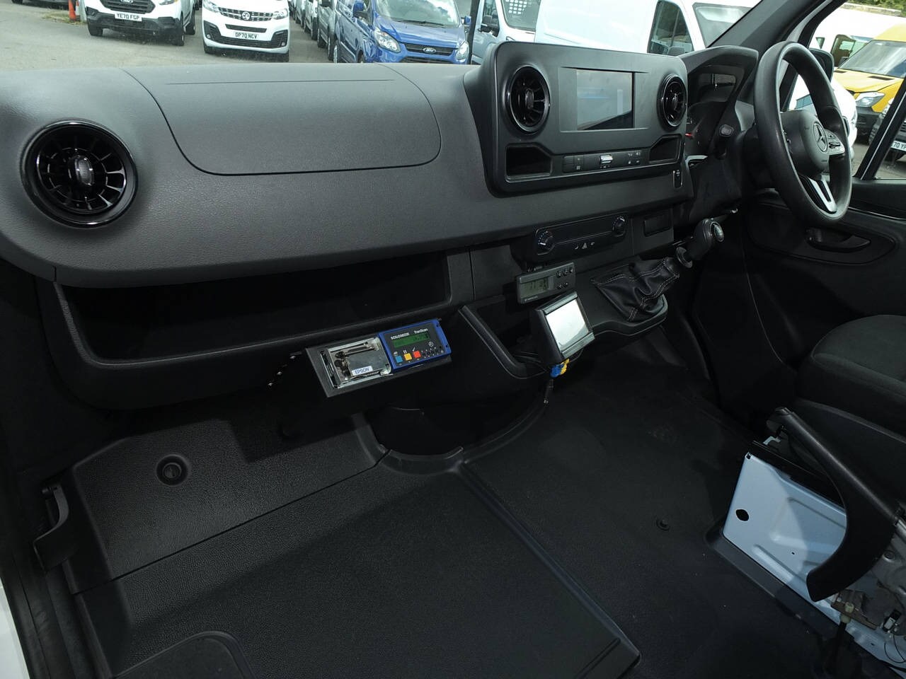 Used Mercedes-Benz Sprinter 2019 for sale - 72693636: Photo 6