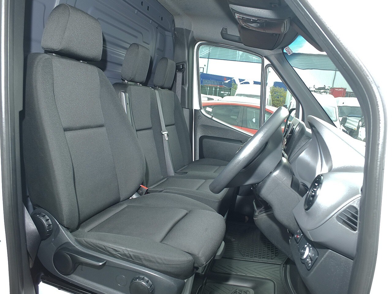 Used Mercedes-Benz Sprinter 2021 for sale - 76354963: Photo 13