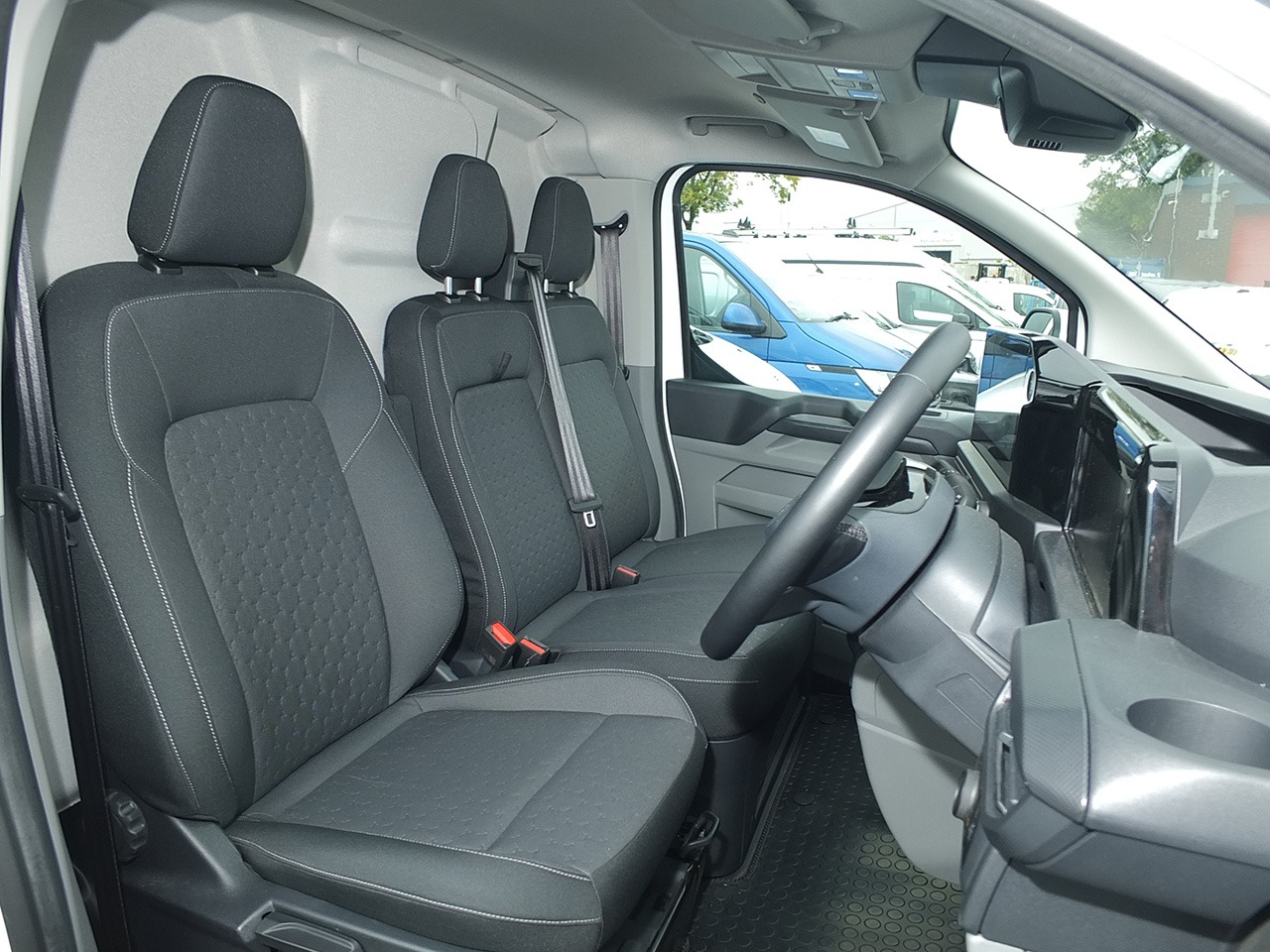 Used Ford Transit Custom 2023 for sale - 76761905: Photo 12