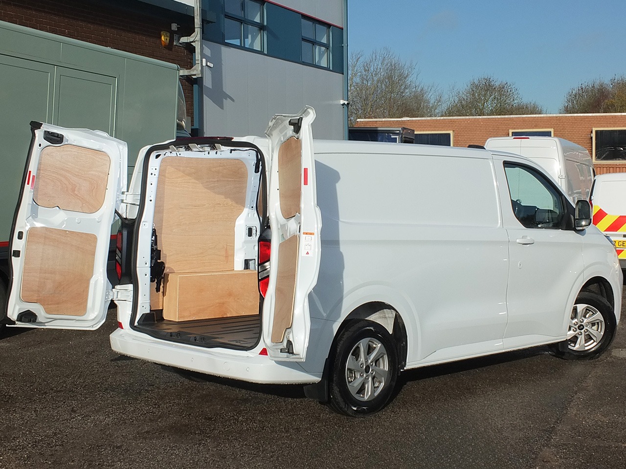 Used Ford Transit Custom 2023 for sale - 76761905: Photo 14