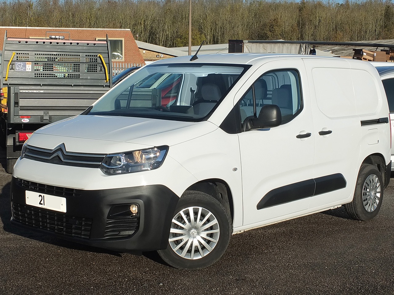 Used Citroen Berlingo 2021 for sale - 76905121: Photo 3