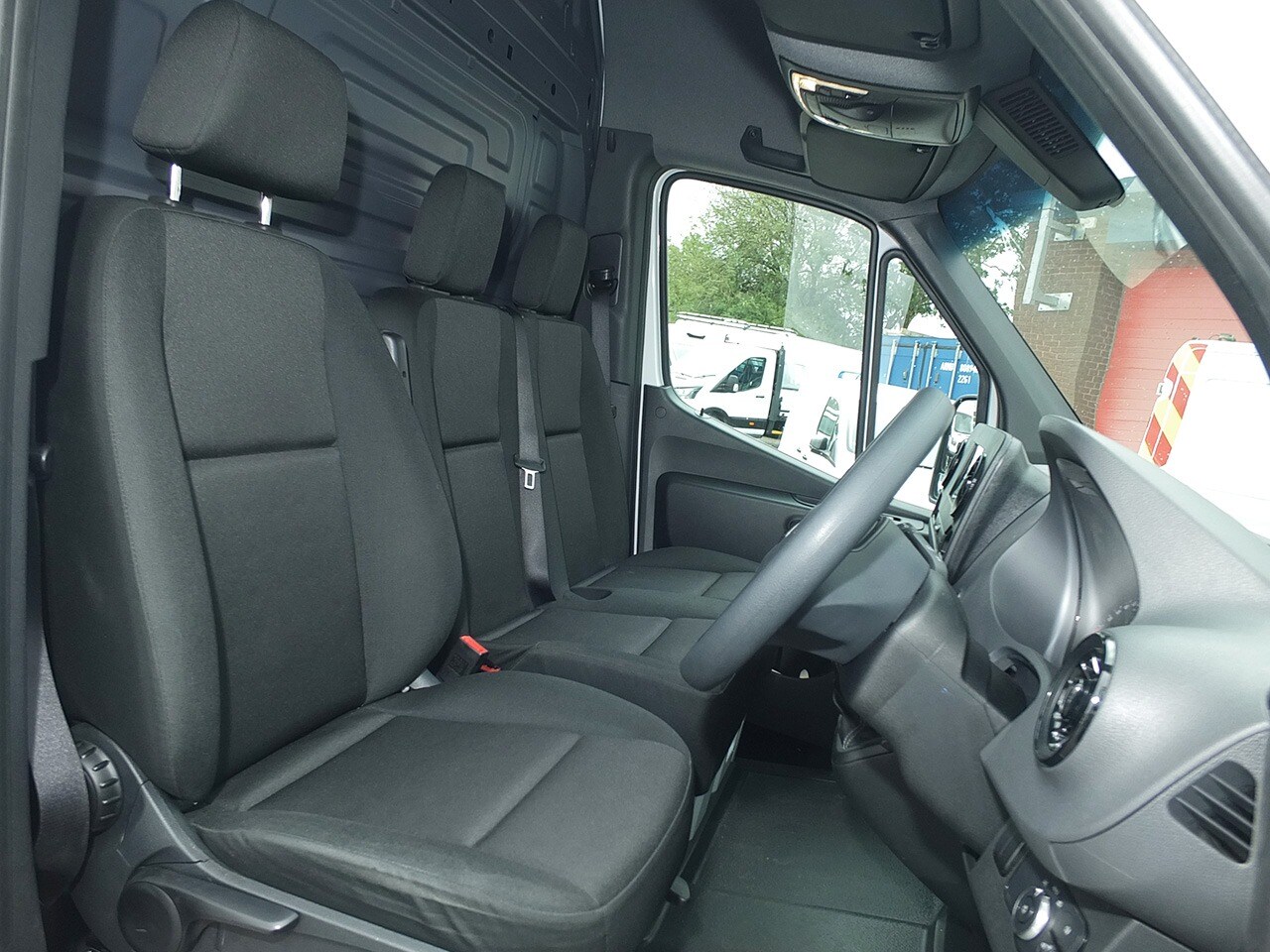 Used Mercedes-Benz Sprinter 2022 for sale - 75331891: Photo 12