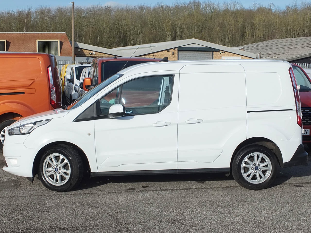 Used Ford Transit Connect 2021 for sale - 77491121: Photo 2