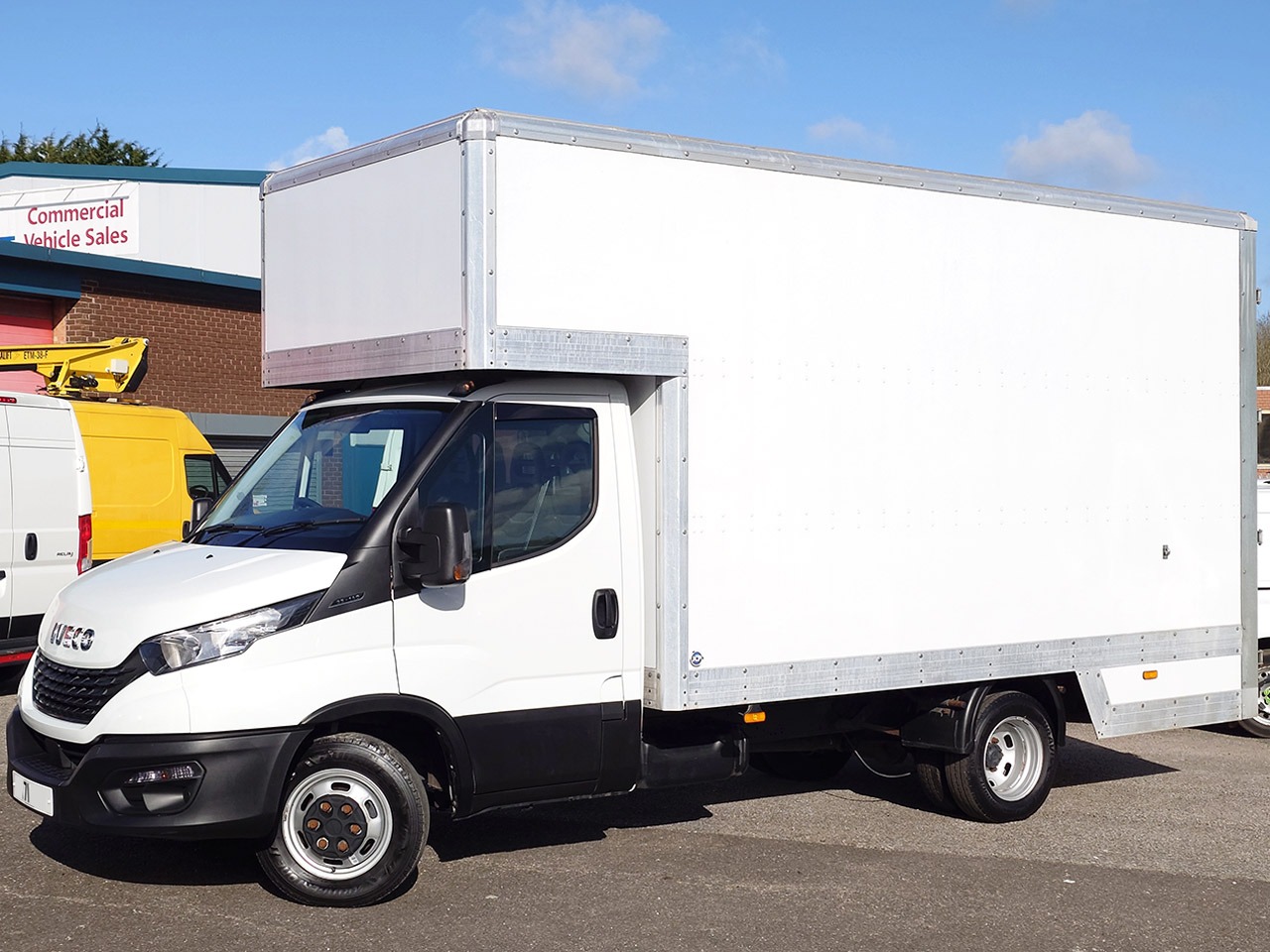 Used Iveco Daily 2021 for sale - 76903816: Photo 2