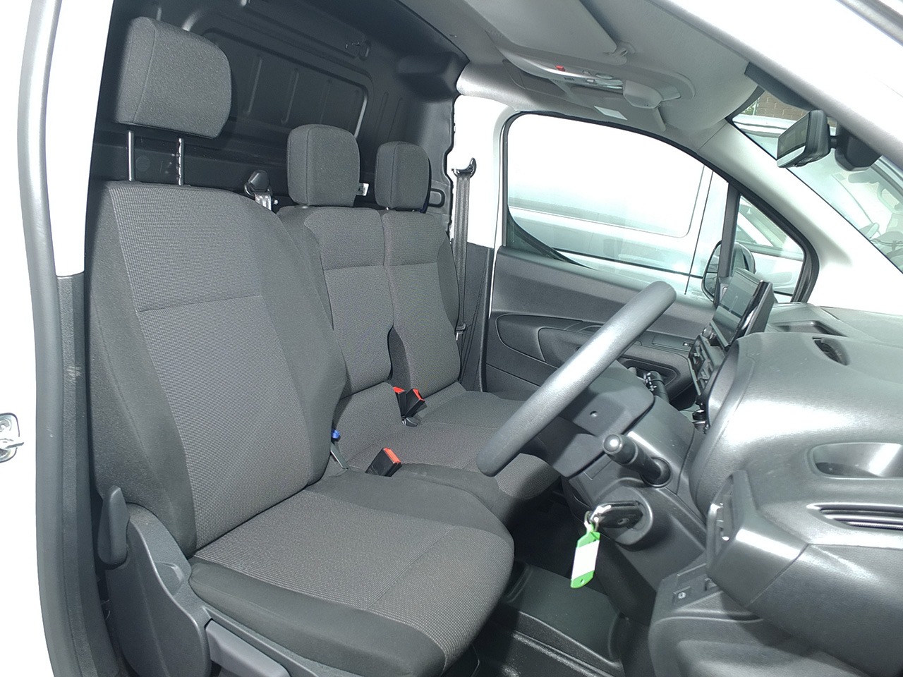 Used Citroen Berlingo 2024 for sale - 76352118: Photo 11