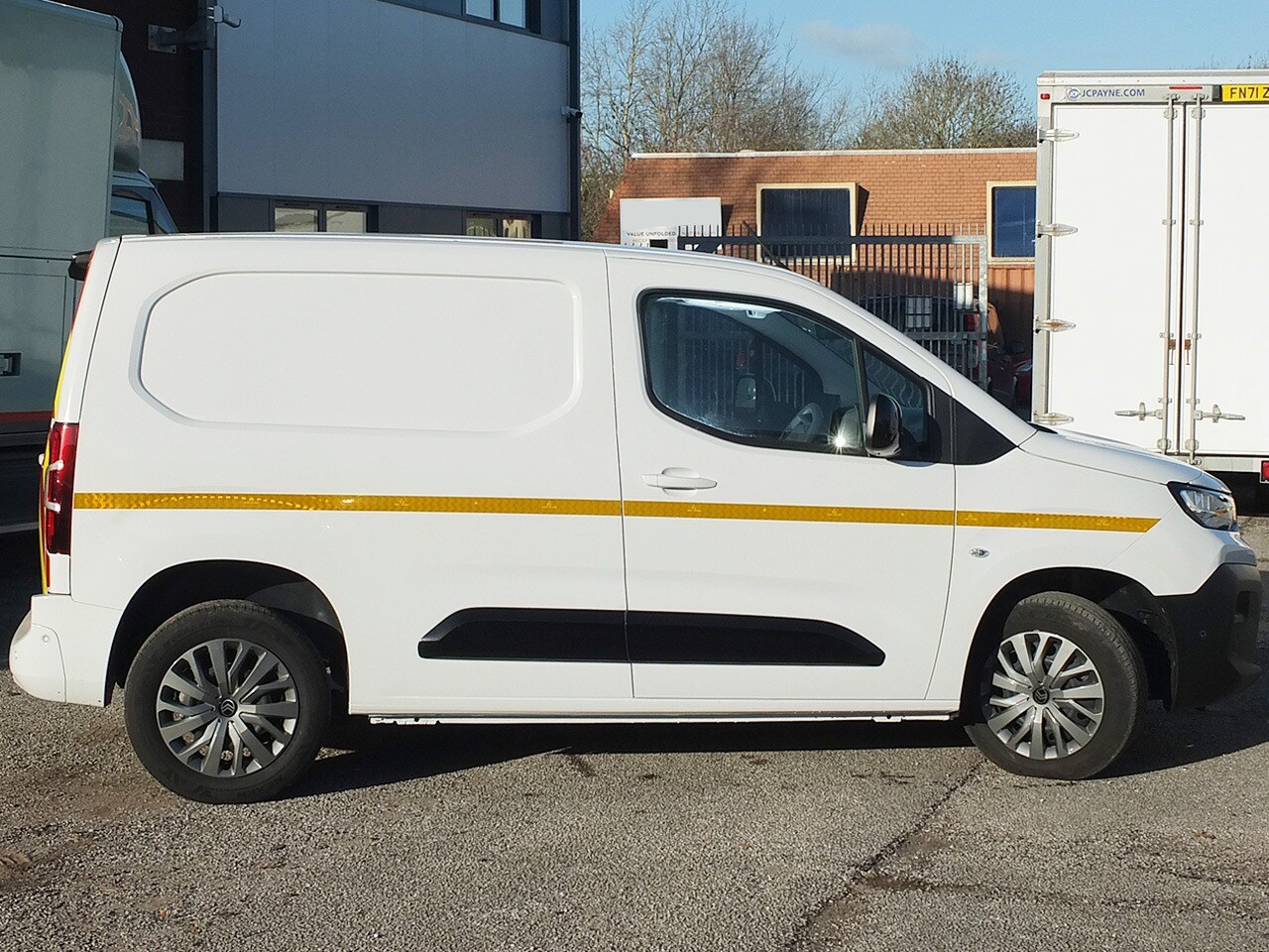 Used Citroen Berlingo 2024 for sale - 76352118: Photo 24
