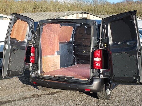 Used Vauxhall Vivaro 2020 for sale - 72541124: Photo 17
