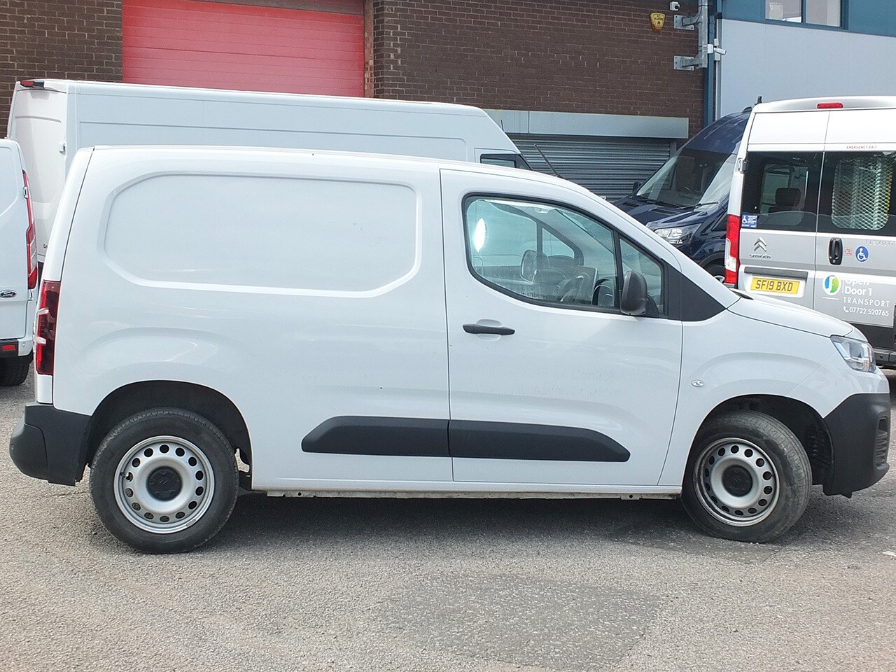 Used Citroen Berlingo 2023 for sale - 75750132: Photo 23