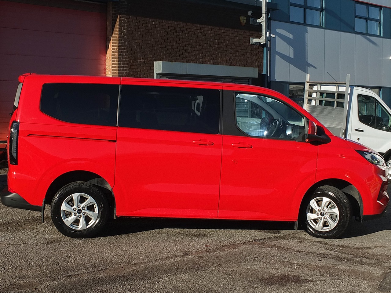 Used Ford Tourneo Custom 2024 for sale - 77653310: Photo 24