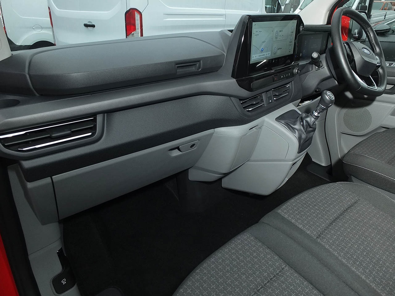 Used Ford Tourneo Custom 2024 for sale - 77653310: Photo 9