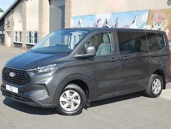 Used Ford Tourneo Custom 2024 for sale - 79332986: Photo