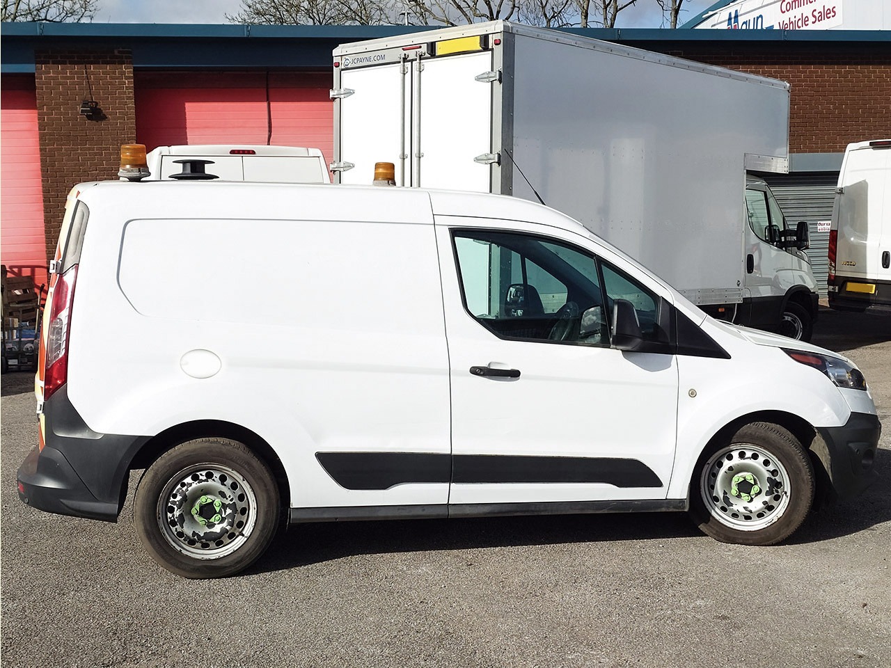 Used Ford Transit Connect 2018 for sale - 77690756: Photo 8