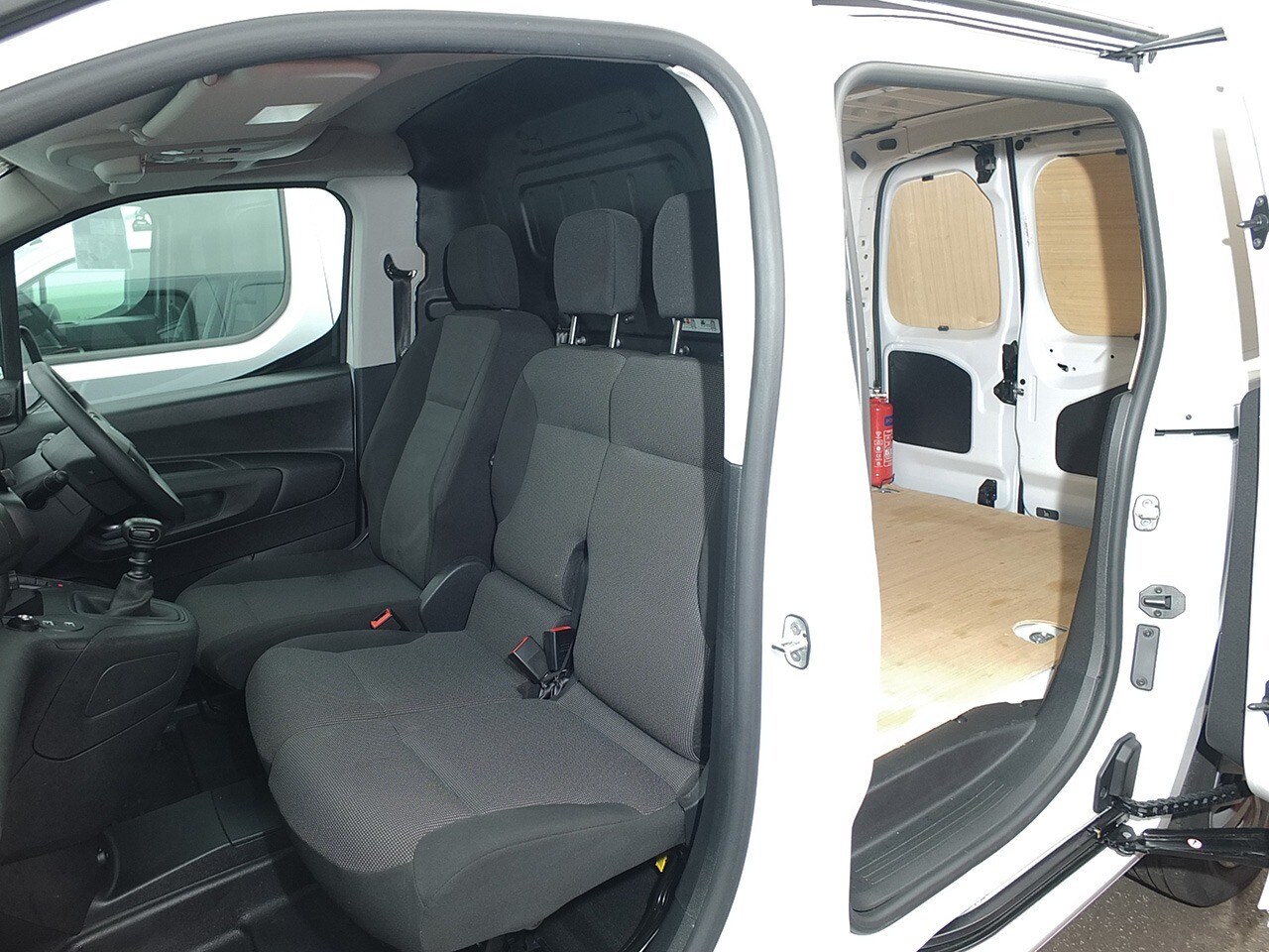 Used Citroen Berlingo 2024 for sale - 75748923: Photo 5