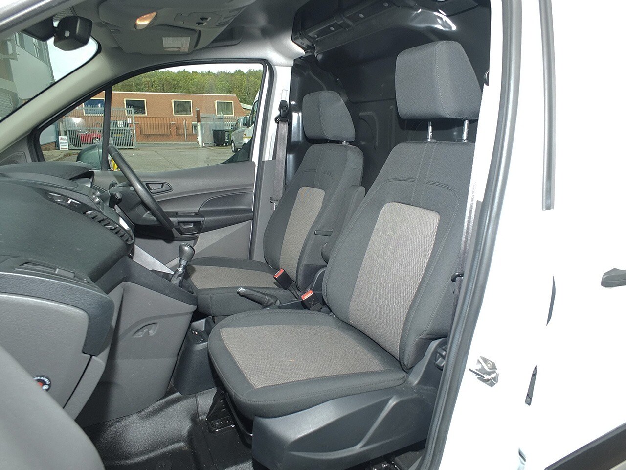 Used Ford Transit Connect 2020 for sale - 76252655: Photo 7