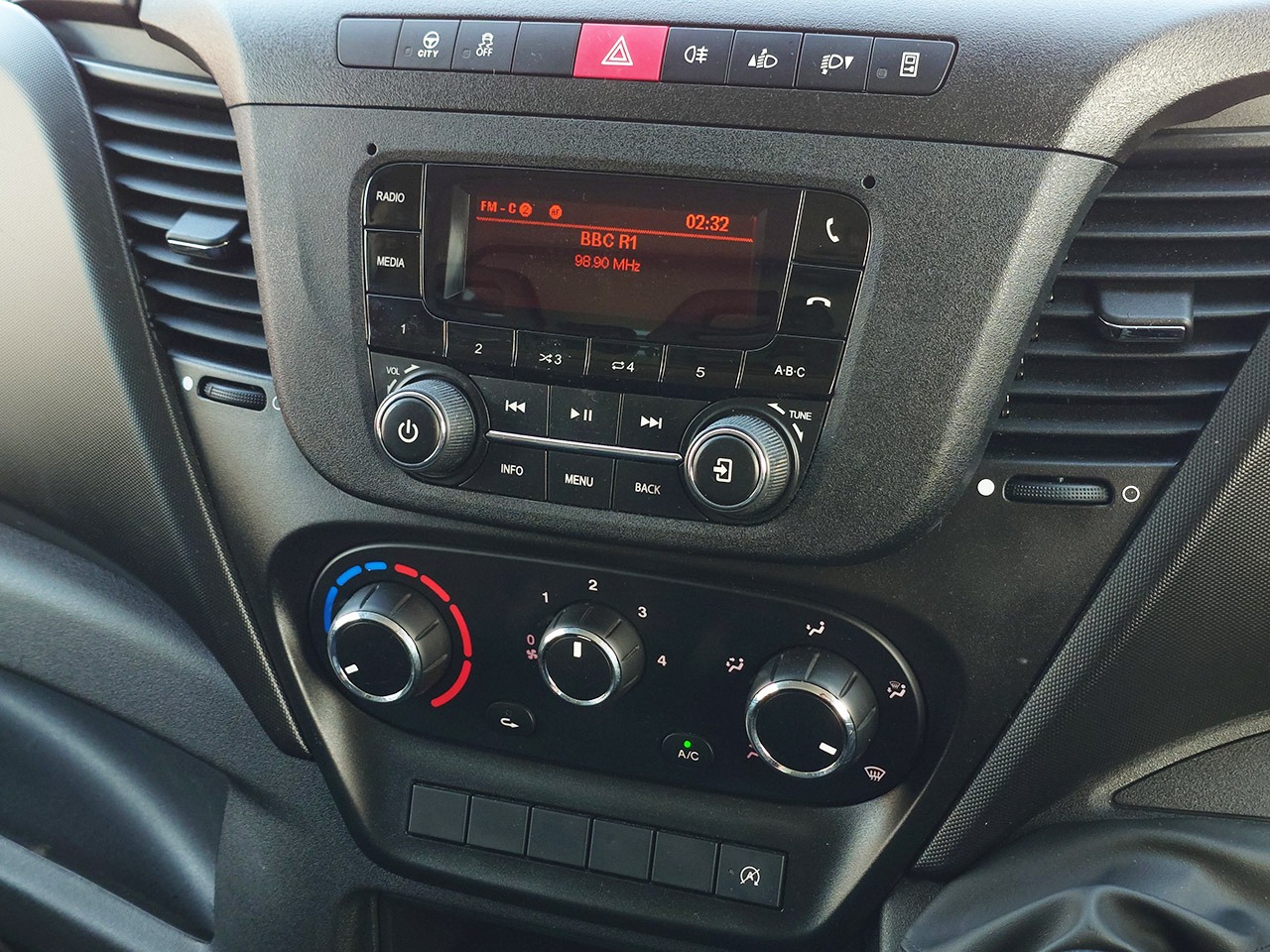 Used Iveco Daily 2021 for sale - 76904424: Photo 4