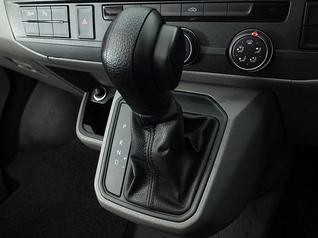 Used Volkswagen Transporter 2024 for sale - 76355026: Photo 11