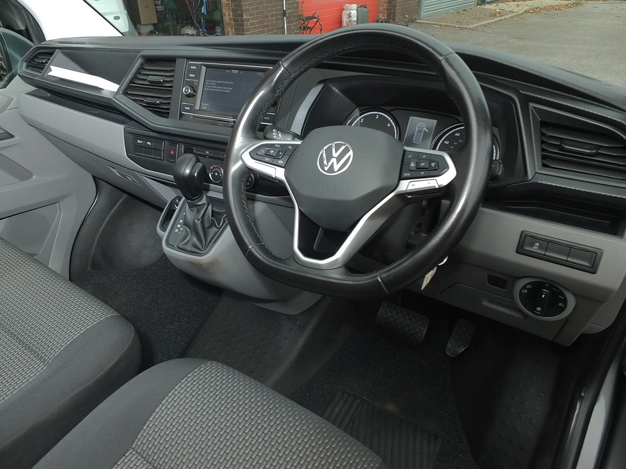 Used Volkswagen Transporter 2024 for sale - 76355026: Photo 13