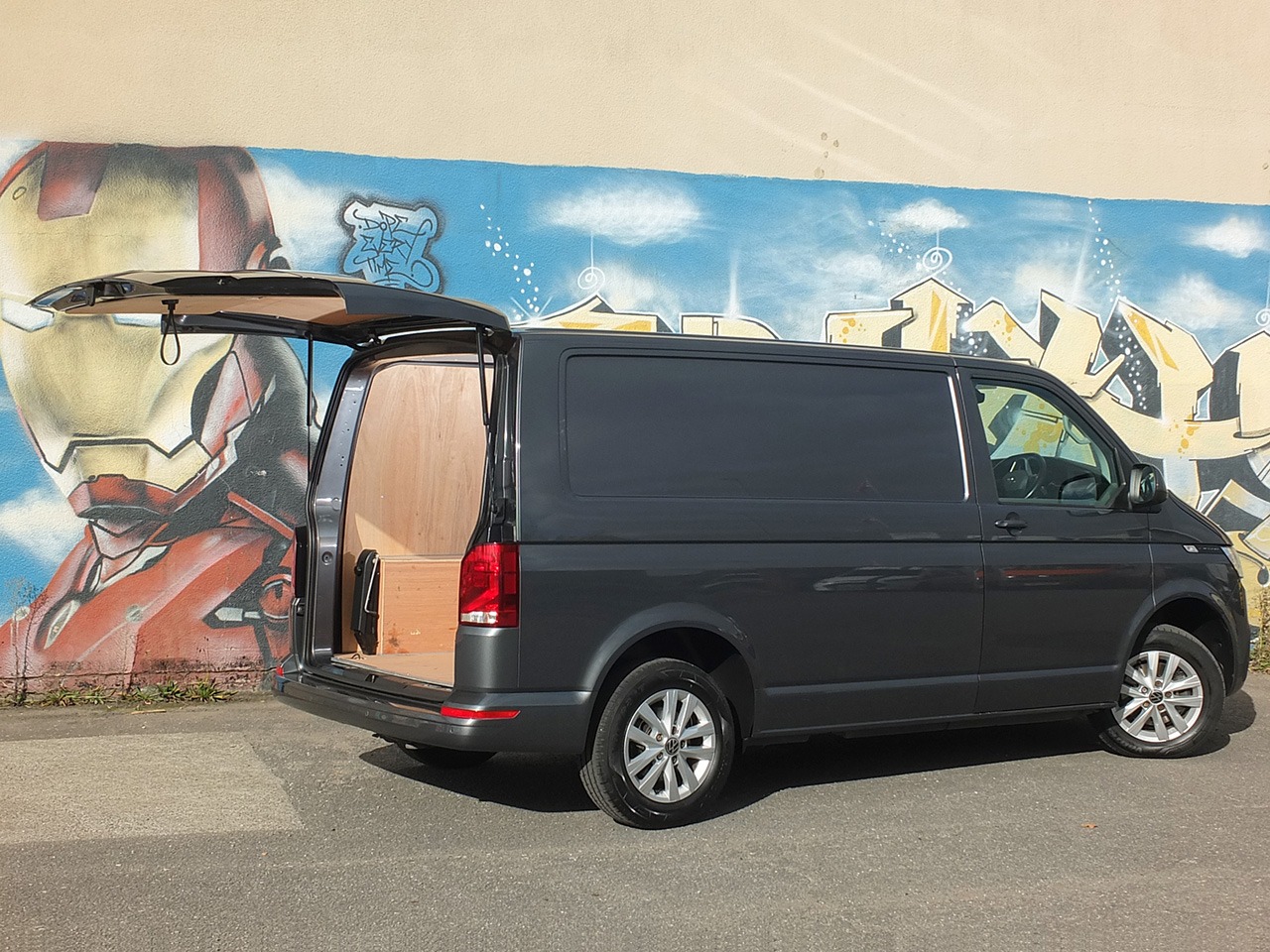 Used Volkswagen Transporter 2024 for sale - 76355026: Photo 15