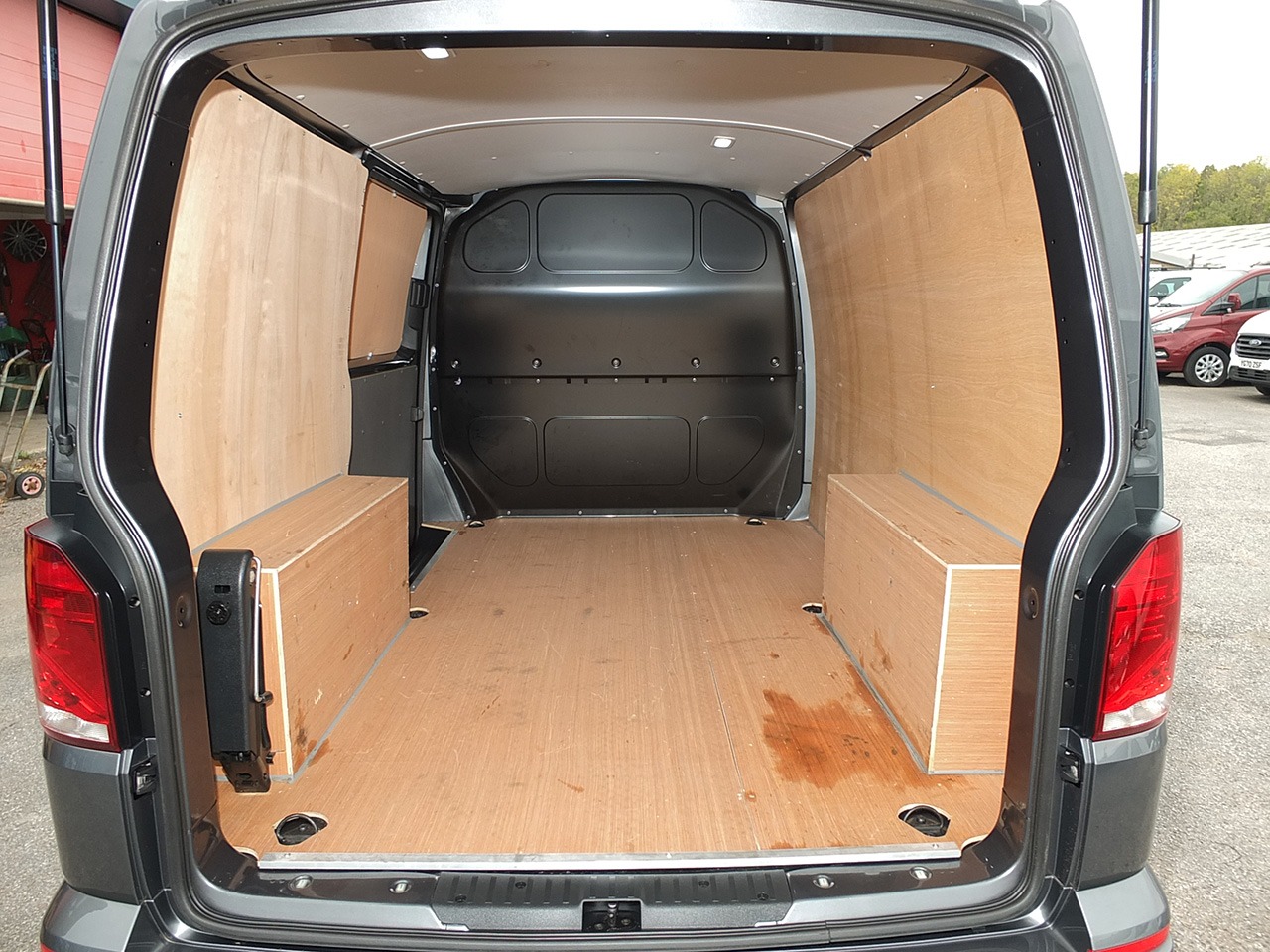 Used Volkswagen Transporter 2024 for sale - 76355026: Photo 17