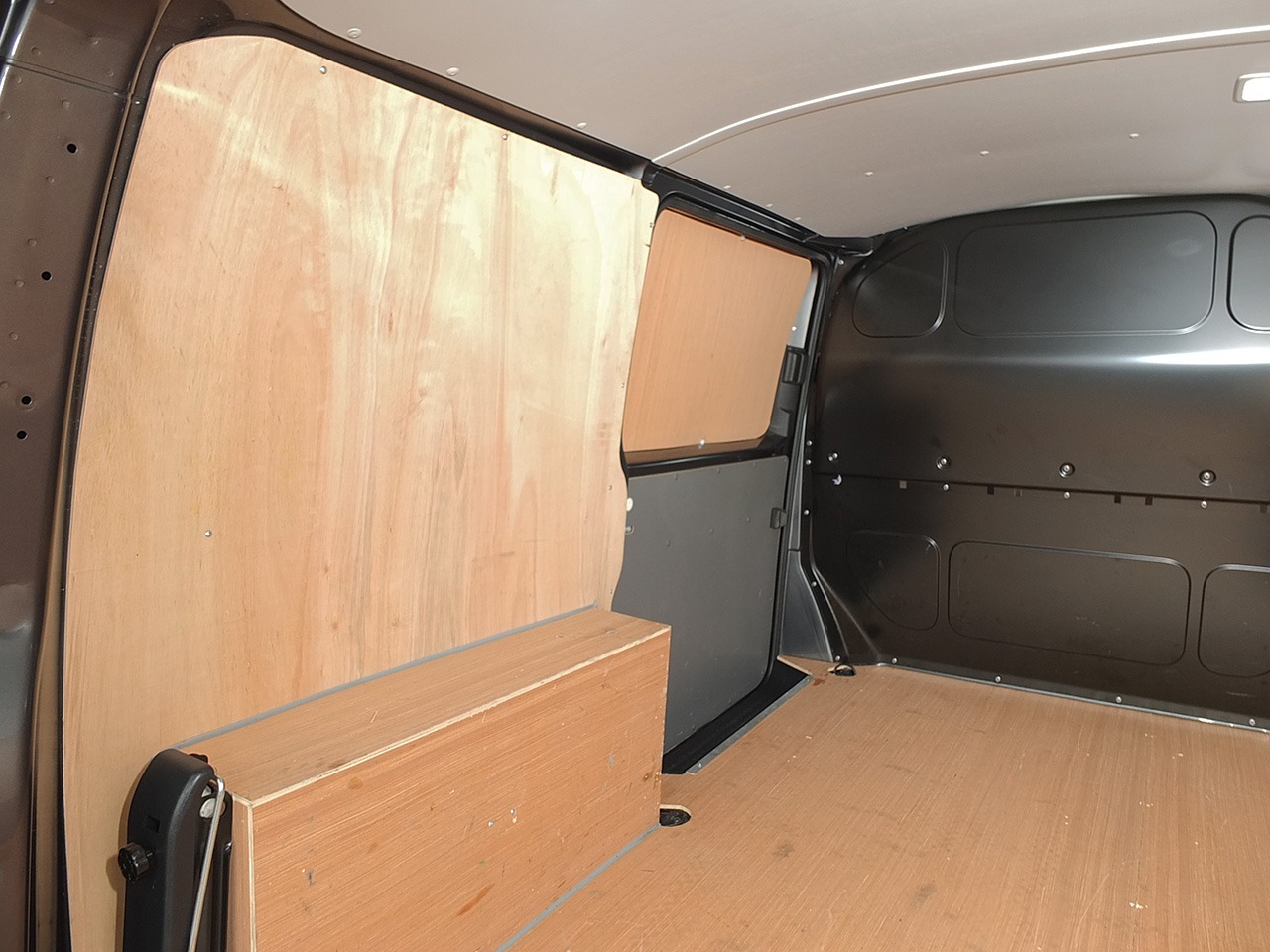 Used Volkswagen Transporter 2024 for sale - 76355026: Photo 18