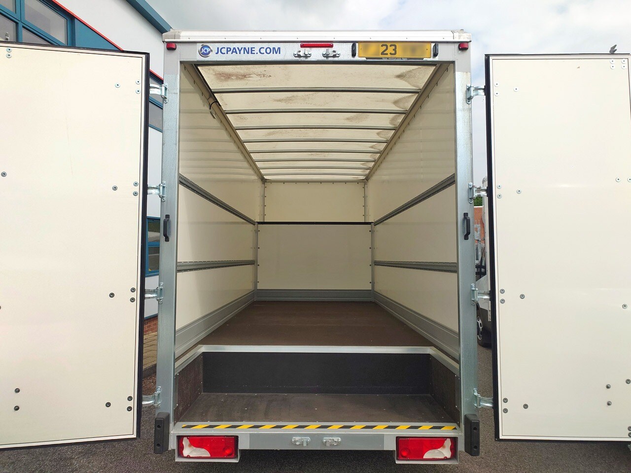 Used Mercedes-Benz Sprinter 2023 for sale - 71585958: Photo 3