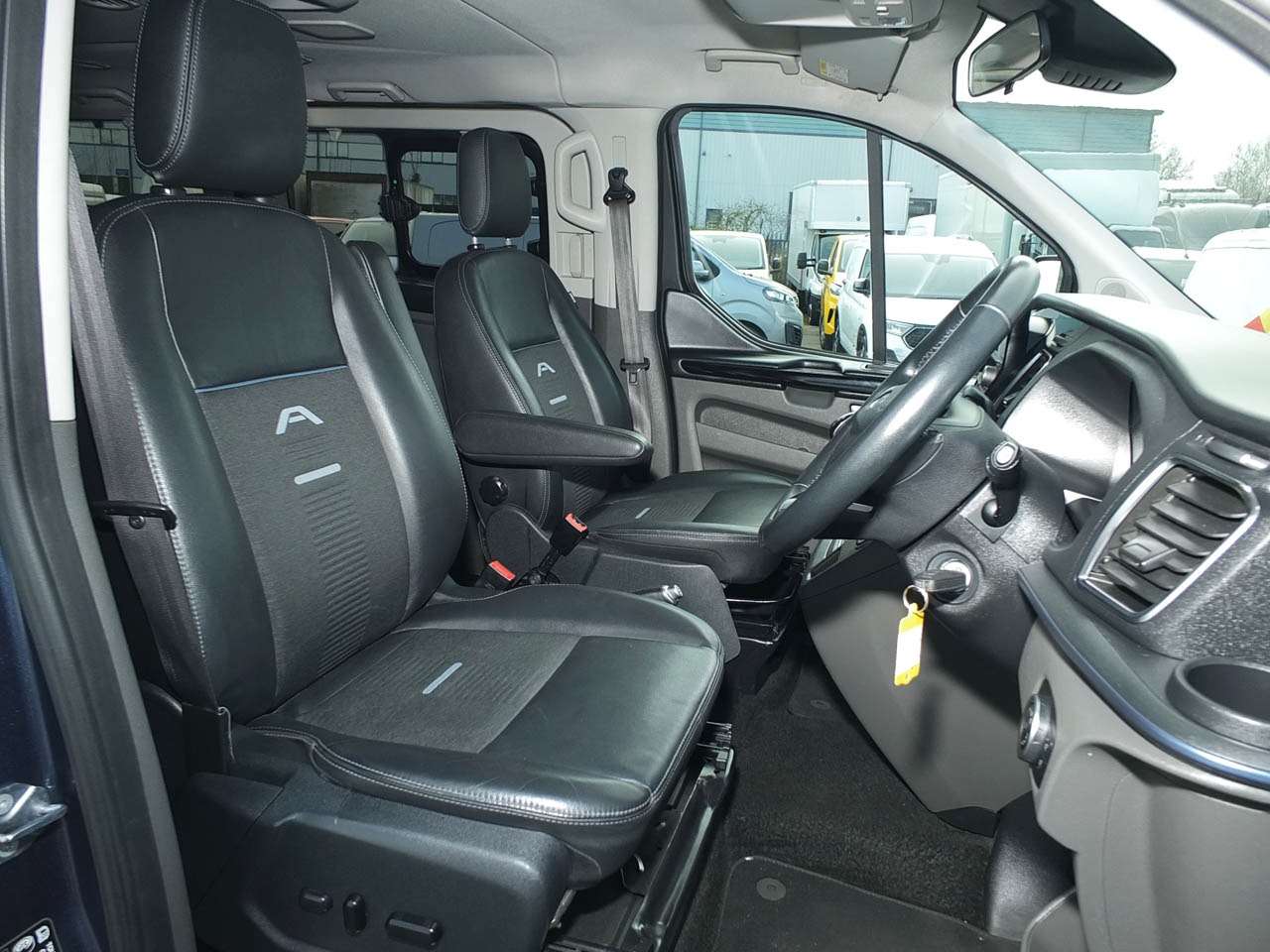 Used Ford Tourneo Custom 2022 for sale - 77662846: Photo 16