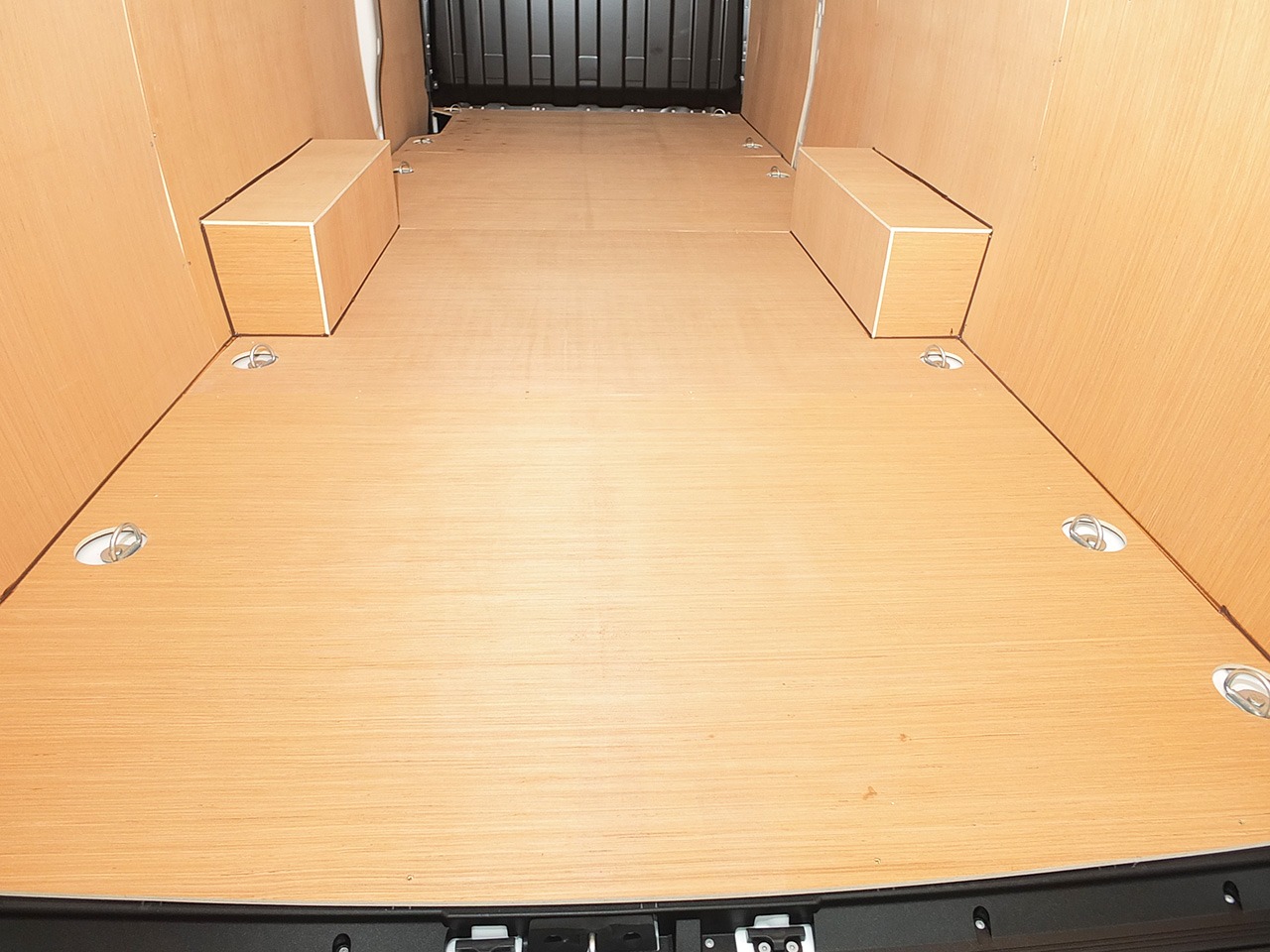 Used Iveco Daily 2024 for sale - 76576533: Photo 17