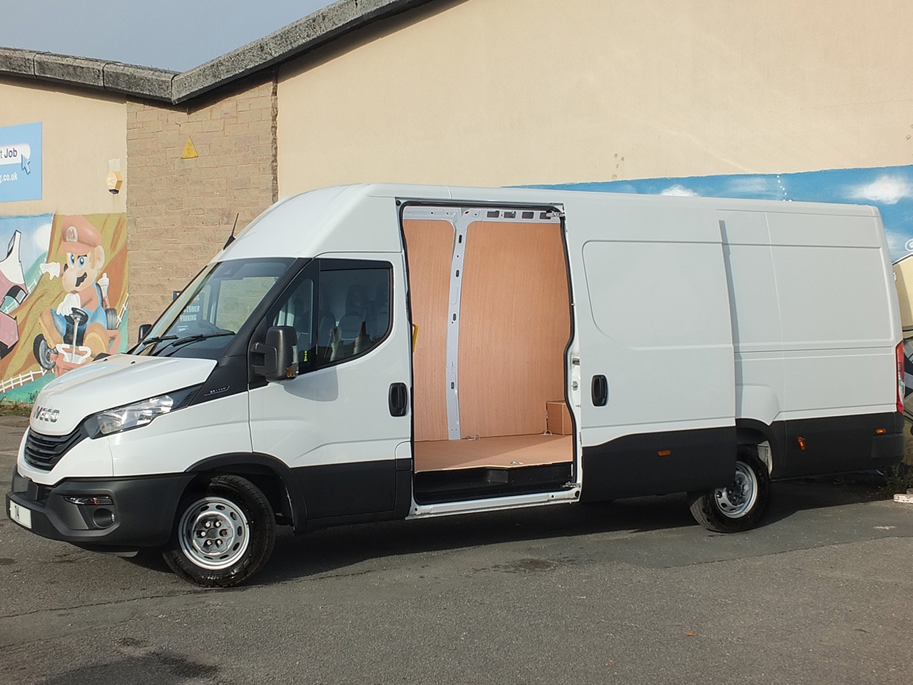 Used Iveco Daily 2024 for sale - 76576533: Photo 4