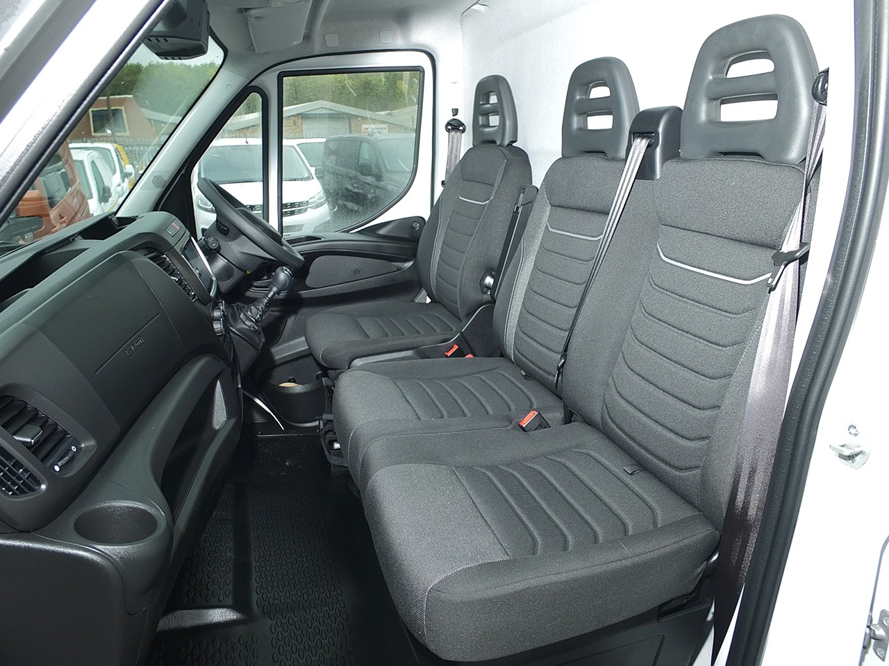 Used Iveco Daily 2024 for sale - 76576533: Photo 6