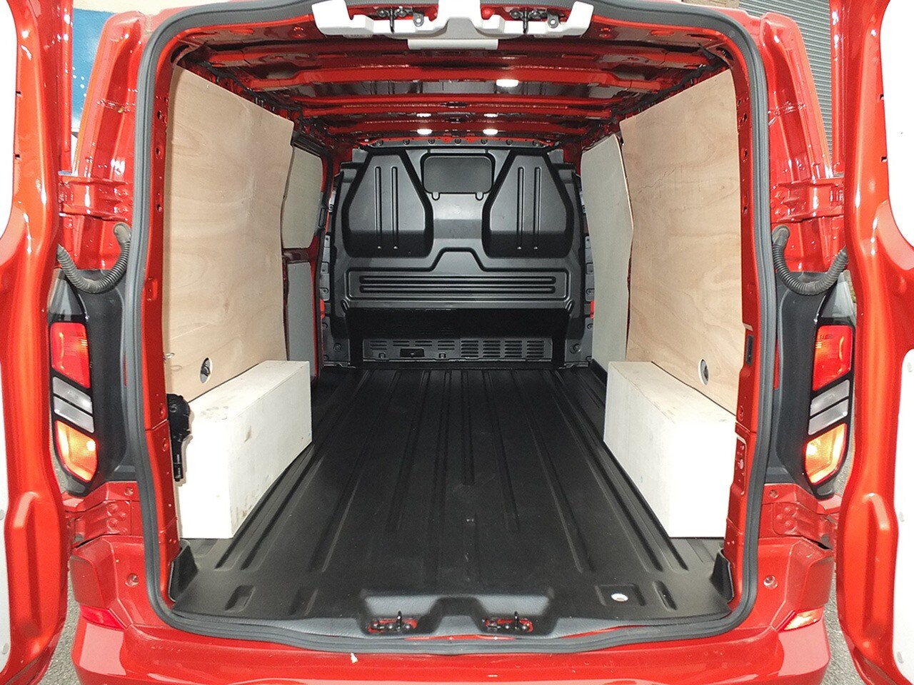 Used Ford Transit Custom 2024 for sale - 76766549: Photo 16