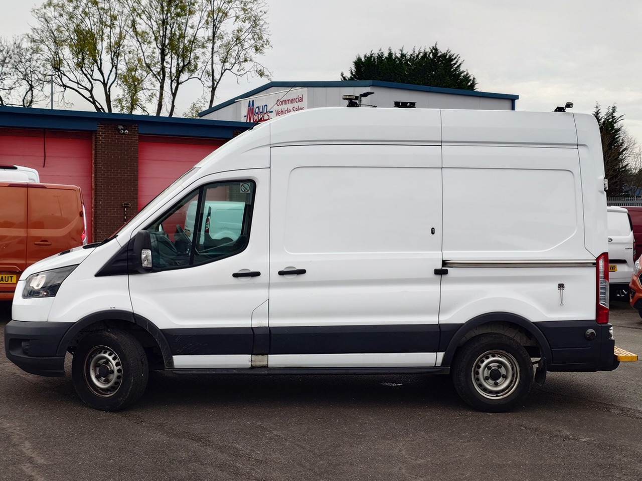 Used Ford Transit 2018 for sale - 77651699: Photo 2