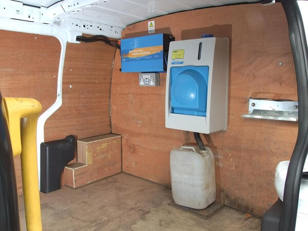 Used Ford Transit Connect 2017 for sale - 68260543: Photo 16