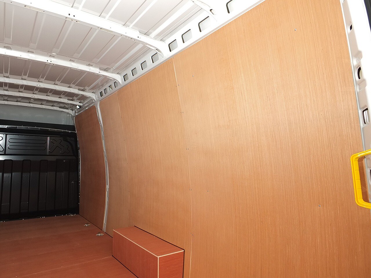 Used Iveco Daily 2024 for sale - 77023117: Photo 18