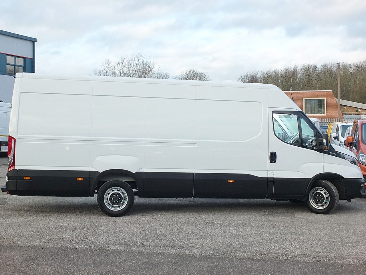 Used Iveco Daily 2024 for sale - 77023117: Photo 24