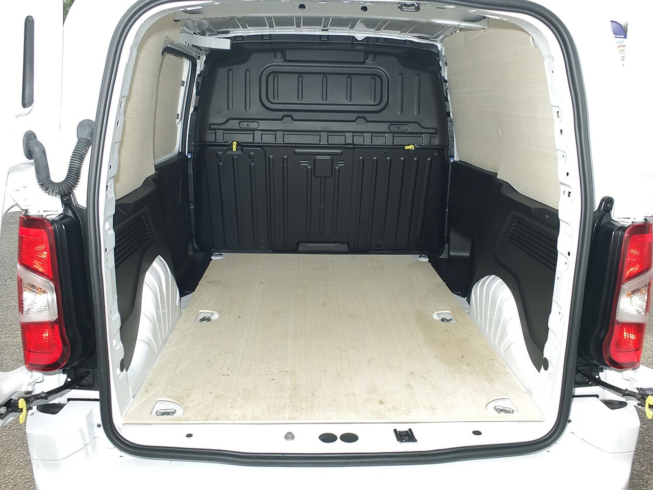 Used Citroen Berlingo 2024 for sale - 75750243: Photo 17