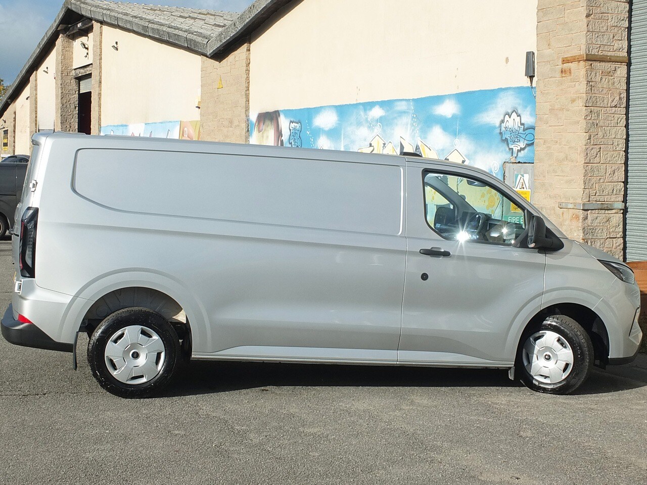 Used Ford Transit Custom 2024 for sale - 76766528: Photo 24