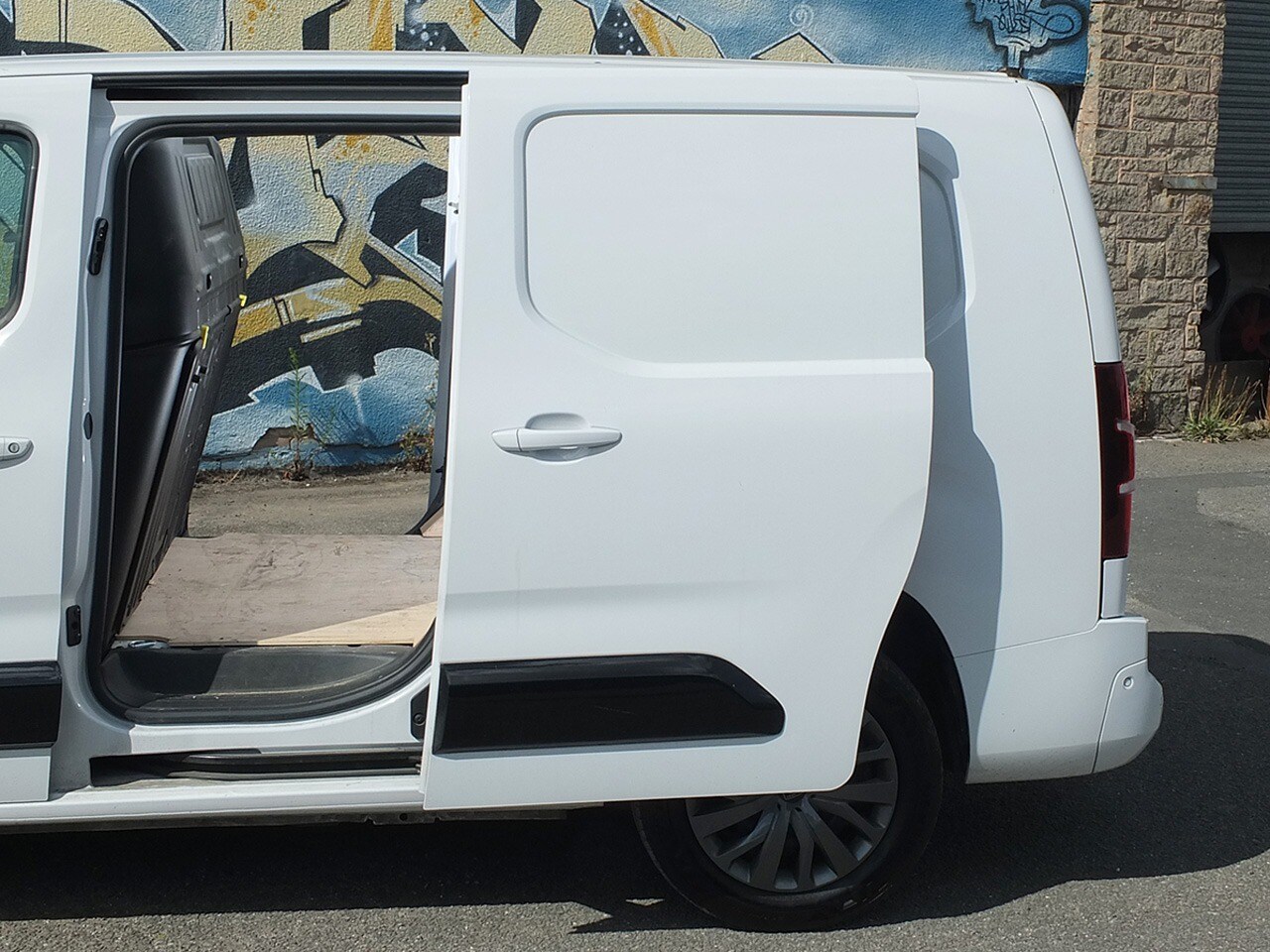 Used Peugeot Partner 2024 for sale - 75773542: Photo 10