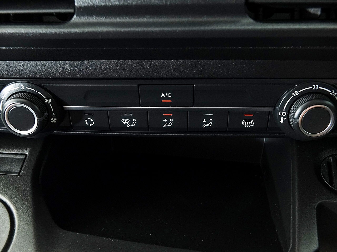 Used Peugeot Partner 2024 for sale - 75773542: Photo 23