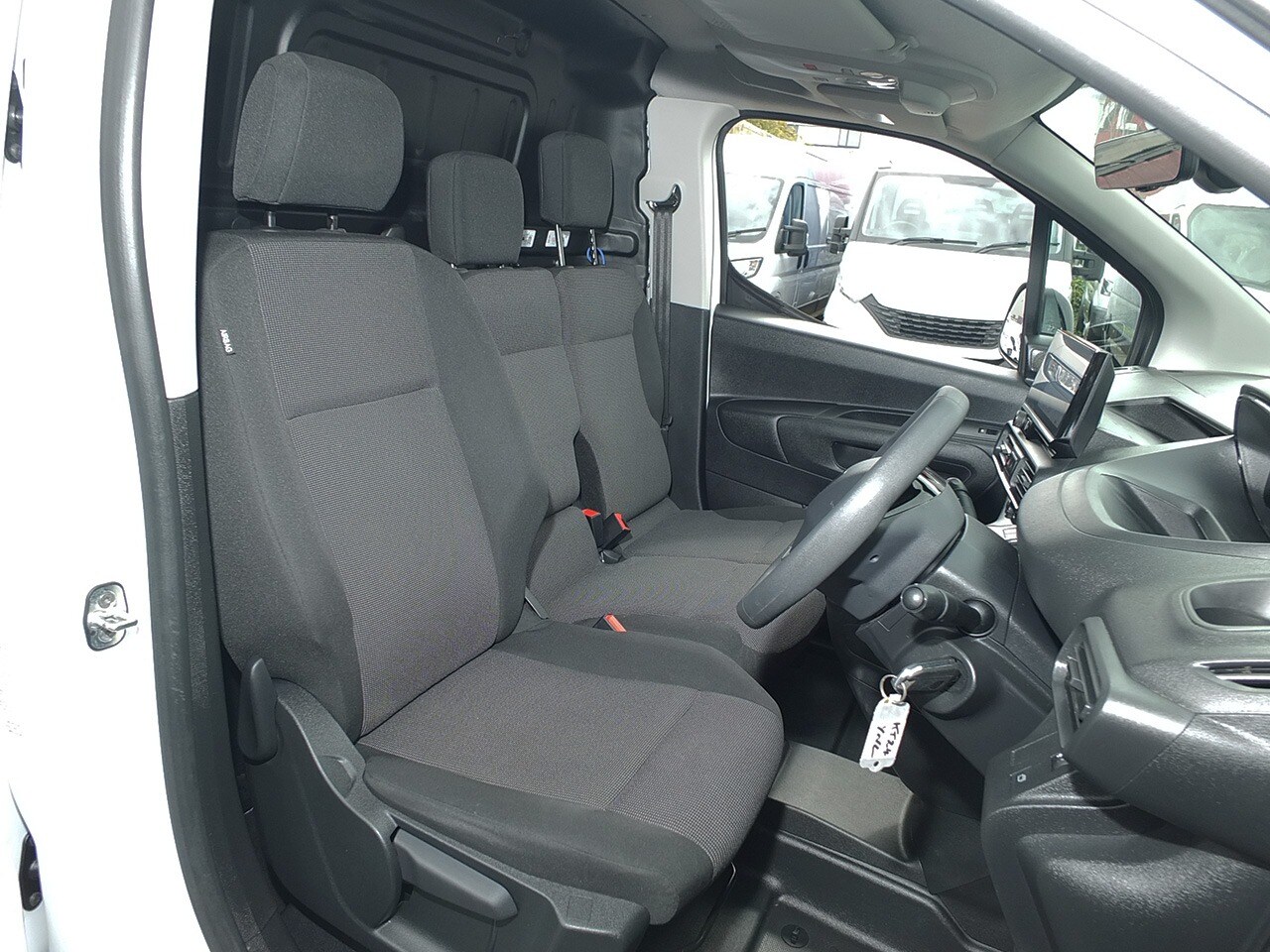 Used Peugeot Partner 2024 for sale - 75773542: Photo 24