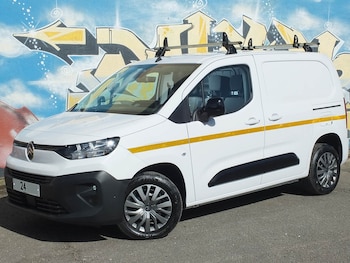 Used Citroen Berlingo 2024 for sale - 78225997: Photo