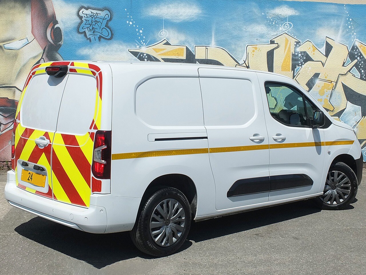 Used Peugeot Partner 2024 for sale - 75749339: Photo 23