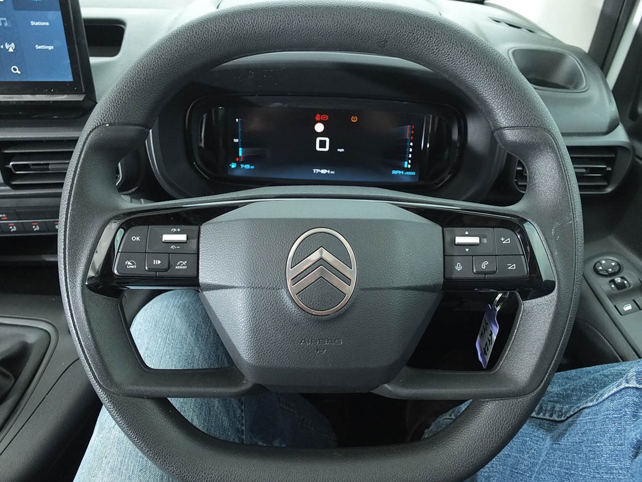 Used Citroen Berlingo 2024 for sale - 77918216: Photo 10