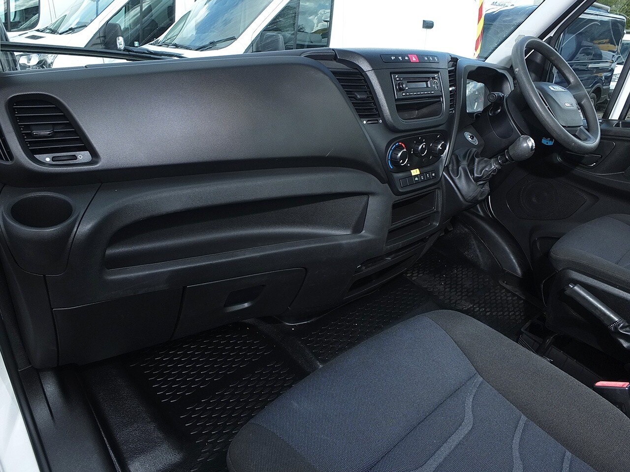 Used Iveco Daily 2018 for sale - 76340149: Photo 13