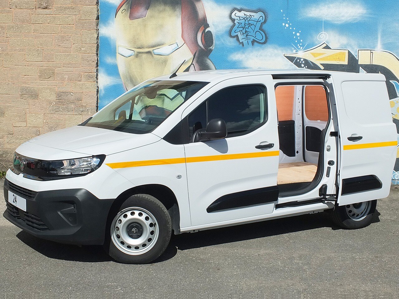 Used Vauxhall Combo 2024 for sale - 75760050: Photo 4