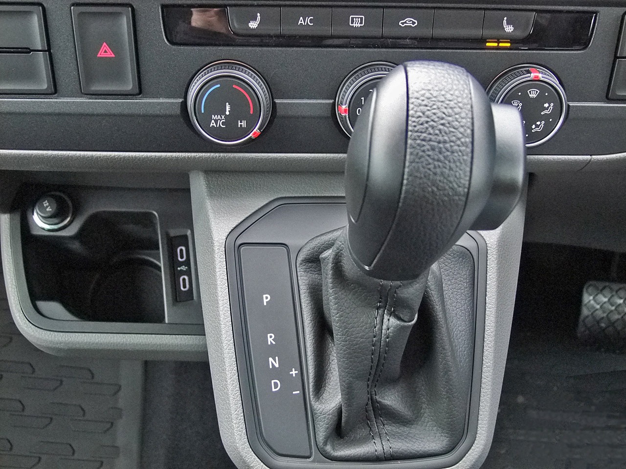 Used Volkswagen Transporter 2020 for sale - 78064234: Photo 8