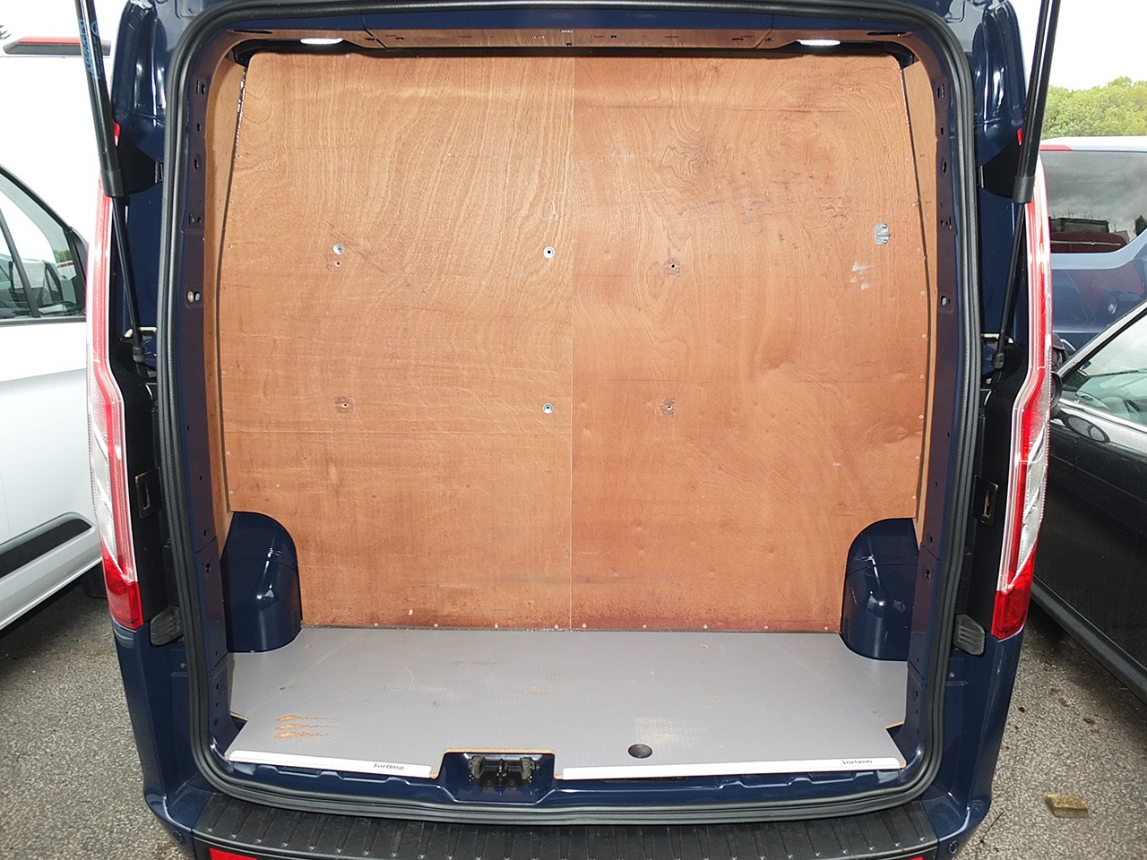 Used Ford Transit Custom 2020 for sale - 75330021: Photo 21